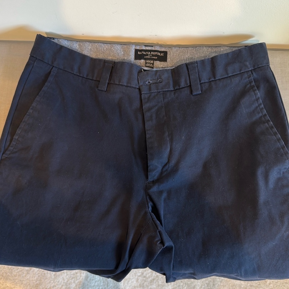 Navy banana republic chino pants